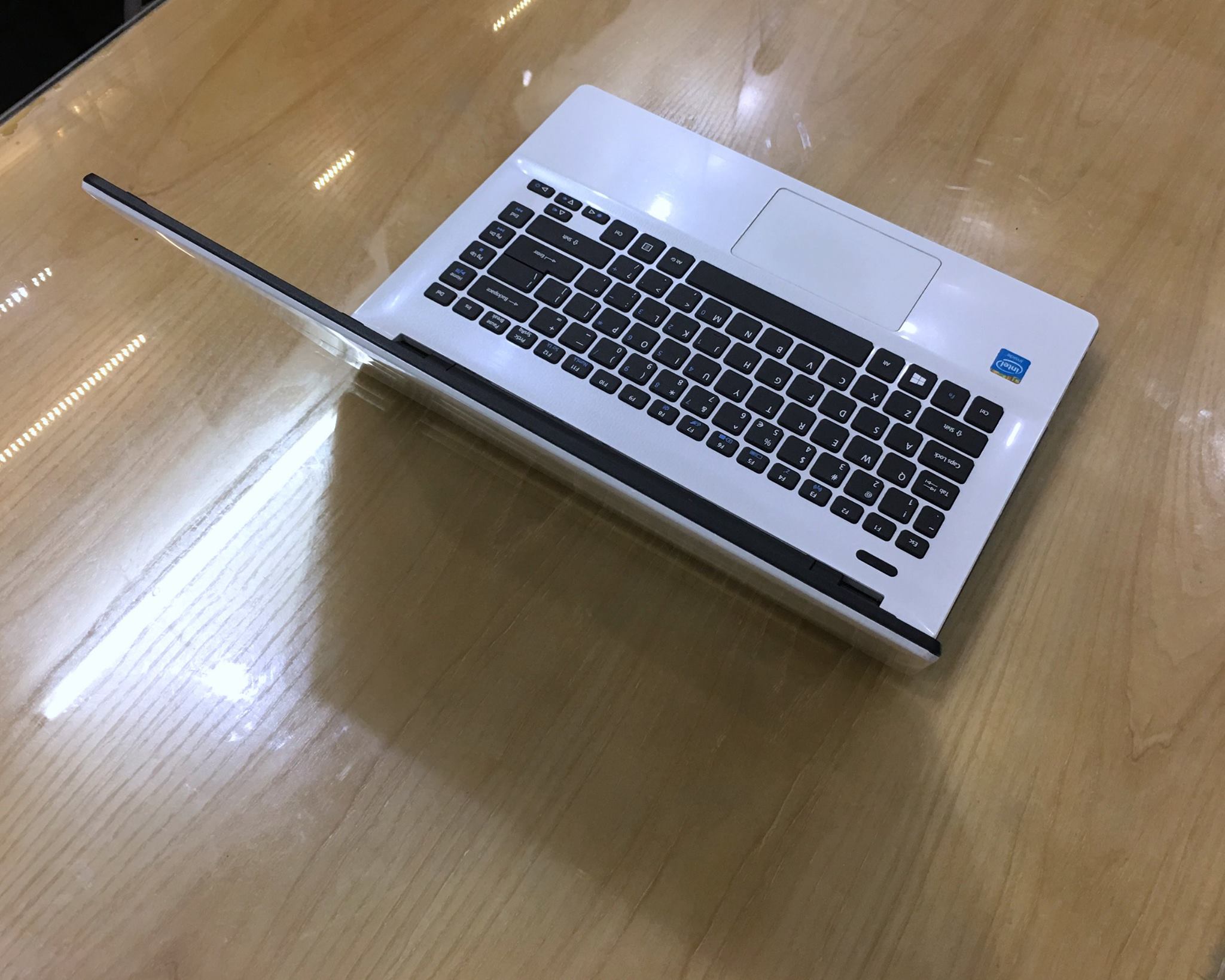 Laptop Acer Aspire E5 - 411 -7.jpg